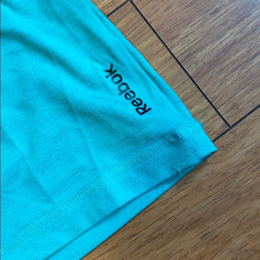 Reebok longsleeve - Picture 2 of 4
